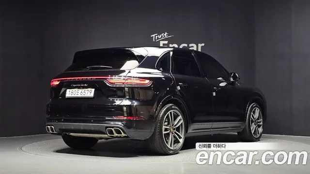 Porsche Cayenne 2020 thumb 4