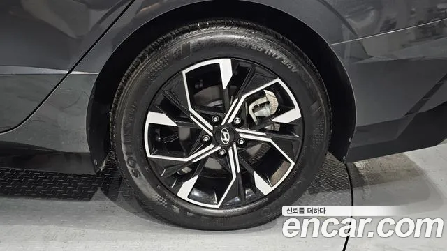 Hyundai Sonata 2024 thumb 2