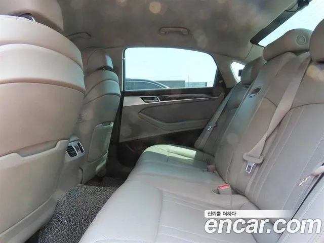 Genesis G80 2019 thumb 7
