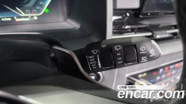 KG_Mobility_Ssangyong Rexton 2025 thumb 6