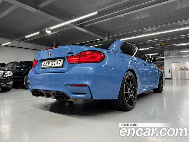 BMW M4 2019 thumb 11