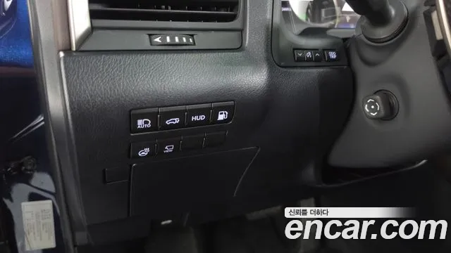 Lexus RX 2021 thumb 11