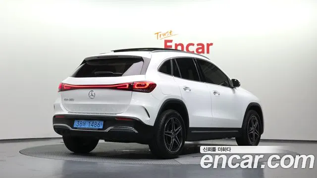 Mercedes-Benz EQA 2023 thumb 4