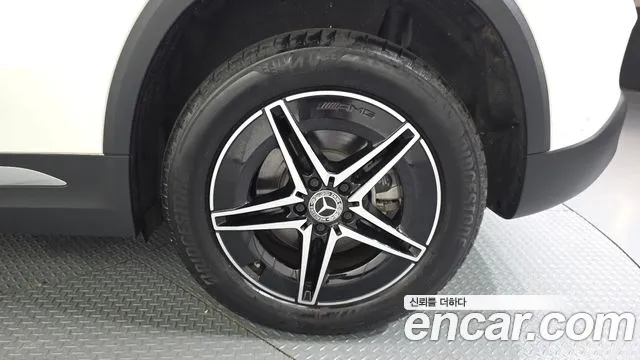 Mercedes-Benz EQA 2023 thumb 12