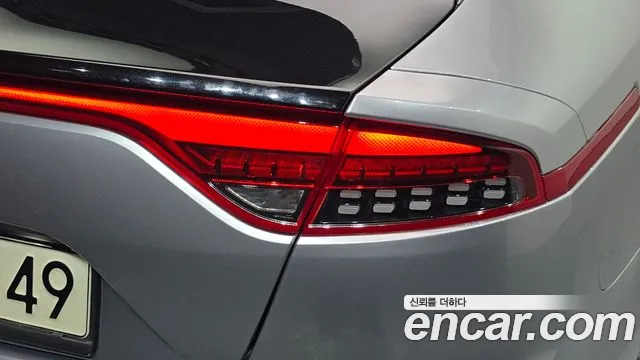 Kia Stinger 2022 thumb 2