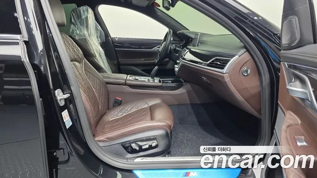 BMW 7 серии 2020 thumb 11