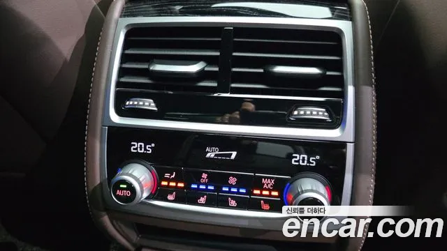 BMW 7 серии 2020 thumb 7