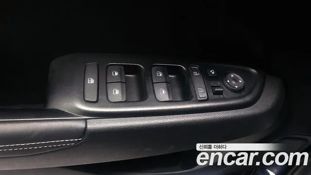 Hyundai Venue 2019 thumb 4
