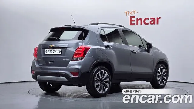 Chevrolet Tracker 2019 thumb 12