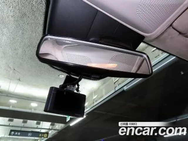 Mercedes-Benz V-Class 2020 thumb 7
