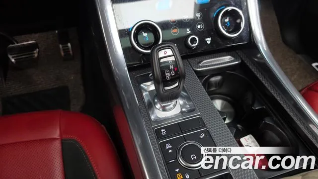 Land Rover Range Rover Sport 2019 thumb 7