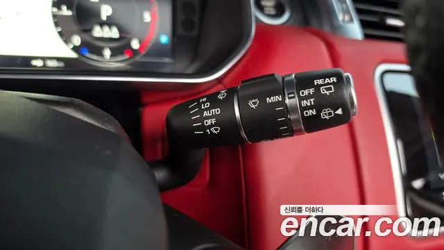 Land Rover Range Rover Sport 2019 thumb 5