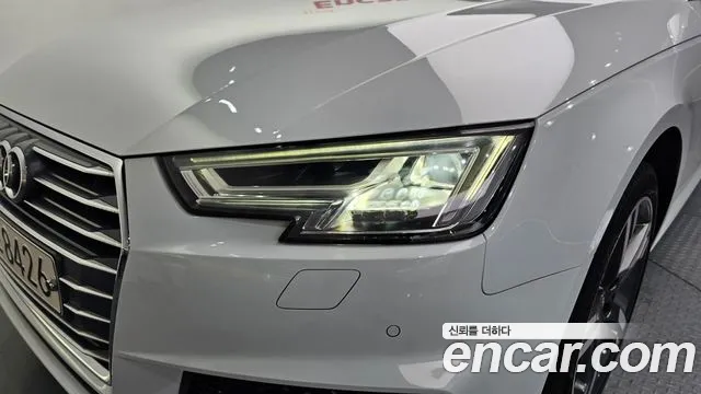 Audi A4 2019 thumb 7