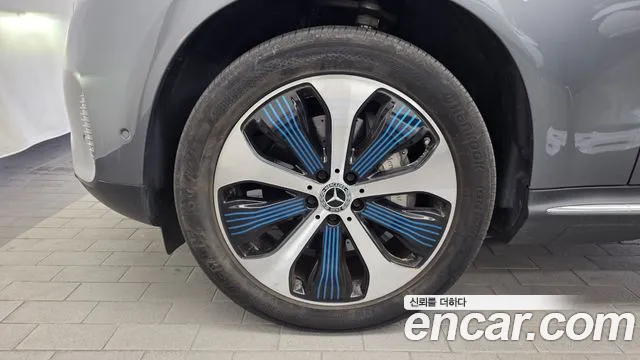 Mercedes-Benz EQC 2020 thumb 2