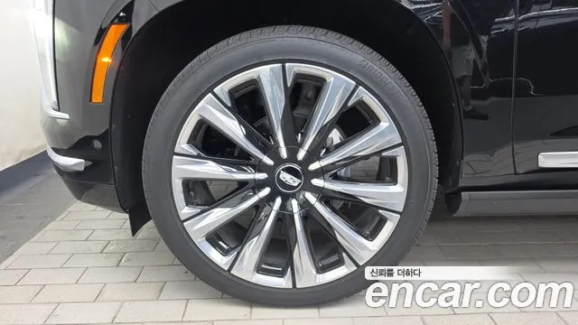 Cadillac Escalade 2025 thumb 7