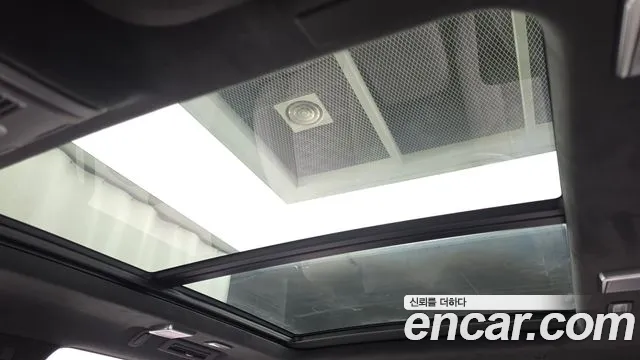 Cadillac Escalade 2025 thumb 3