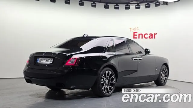 Rolls-Royce Ghost 2023 thumb 5