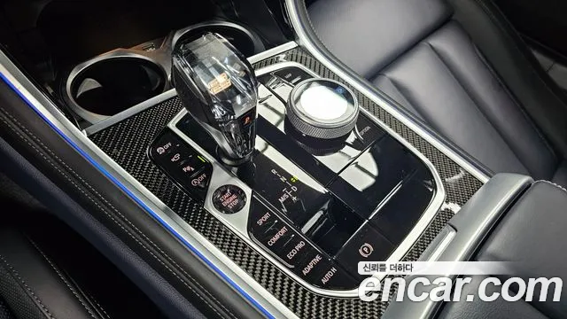 BMW 8 серии 2025 thumb 10