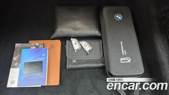 BMW 8 серии 2025 thumb 4