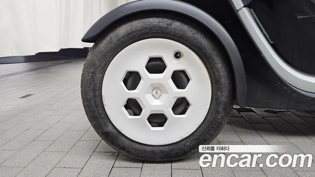 Renault Twizy 2020 thumb 9