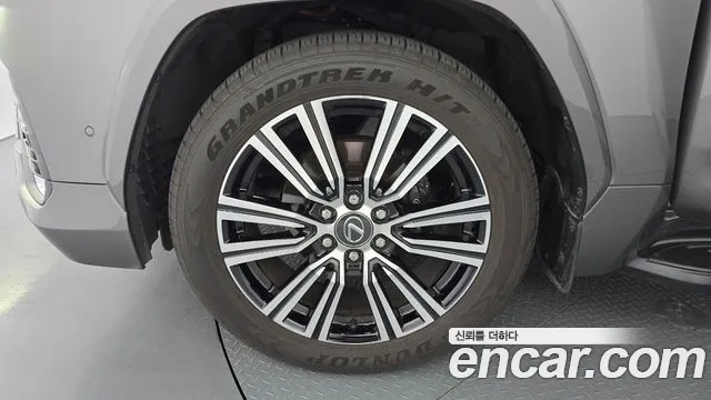 Lexus LX 2026 thumb 10