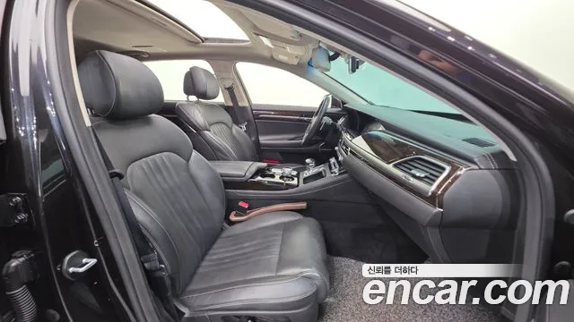 Genesis G90 2019 thumb 4