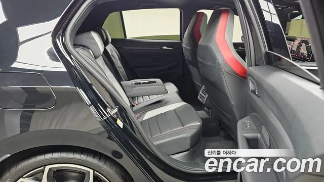 Volkswagen Golf Sportsvan 2026 thumb 10
