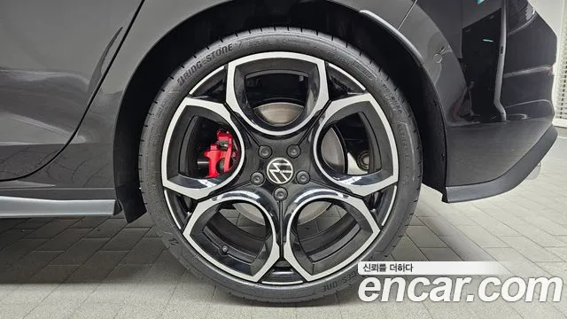 Volkswagen Golf Sportsvan 2026 thumb 7
