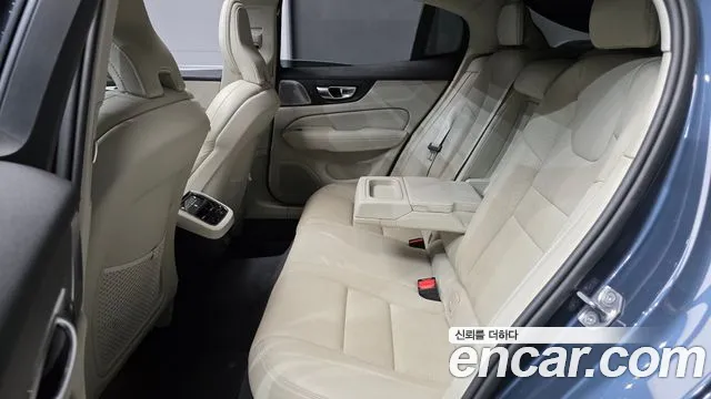 Volvo S60 2021 thumb 6