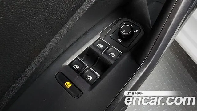Volkswagen Jetta 2021 thumb 11
