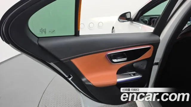 Mercedes-Benz C-Класс 2025 thumb 7