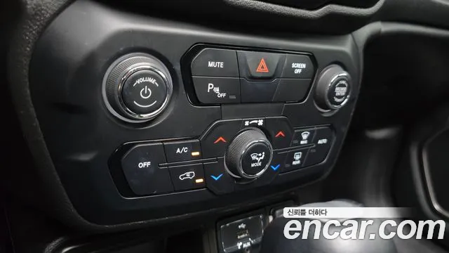 Jeep Renegade 2021 thumb 8