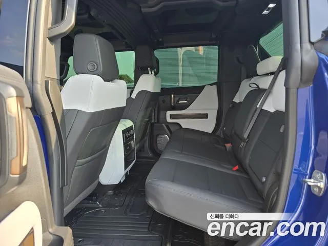 GMC Hummer EV 2024 thumb 11