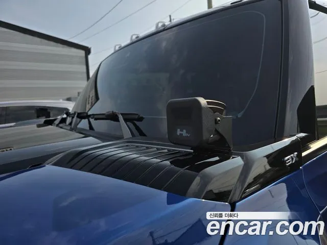 GMC Hummer EV 2024 thumb 3