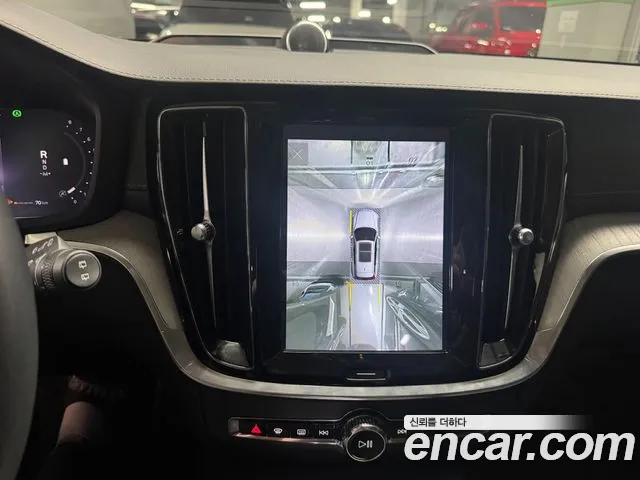 Volvo V60 2022 thumb 8