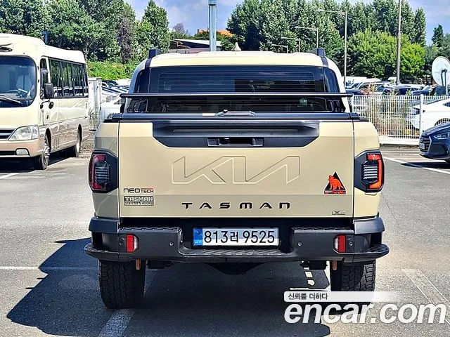 Kia Tasman 2025 thumb 2