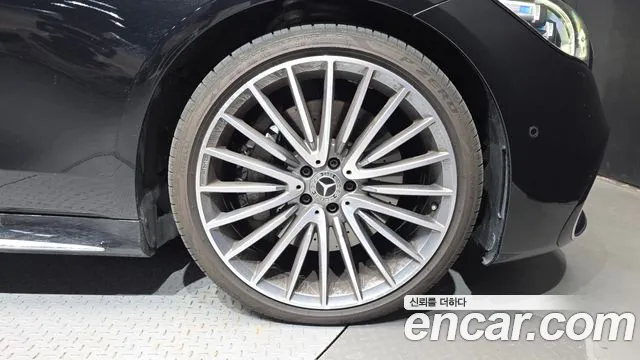 Mercedes-Benz S-Класс 2025 thumb 6