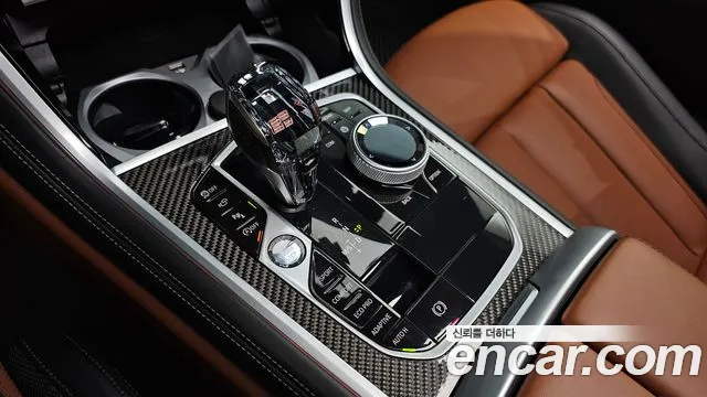 BMW 8 серии 2025 thumb 6