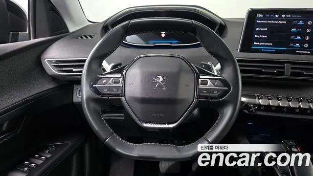 Peugeot 3008 2022 thumb 3