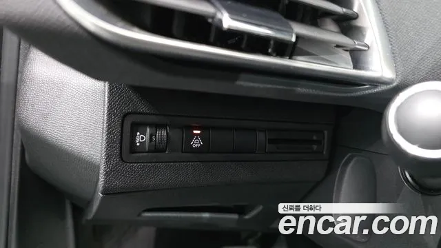 Peugeot 3008 2022 thumb 9