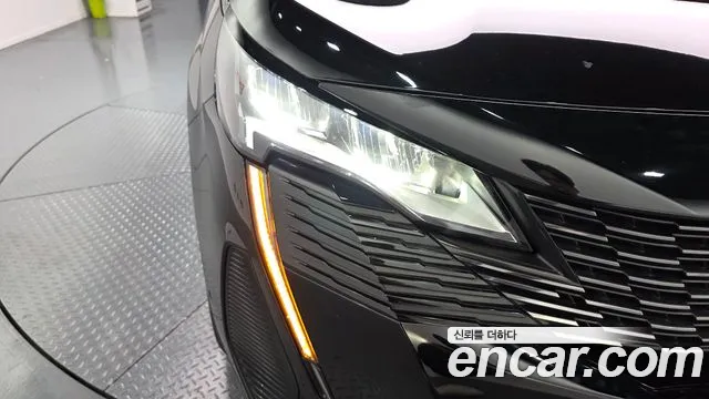 Peugeot 3008 2022 thumb 4