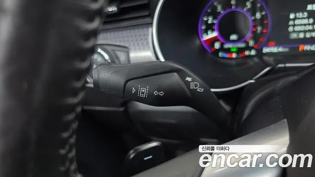Ford Mustang Mach-E 2019 thumb 9