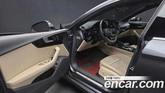 Audi A5 2020 thumb 6