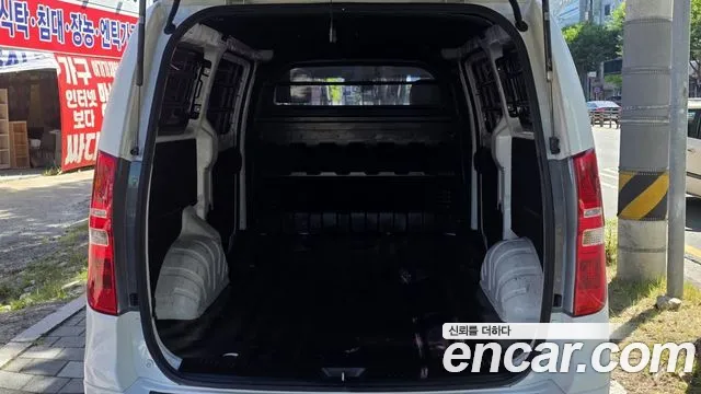 Hyundai Starex 2019 thumb 9