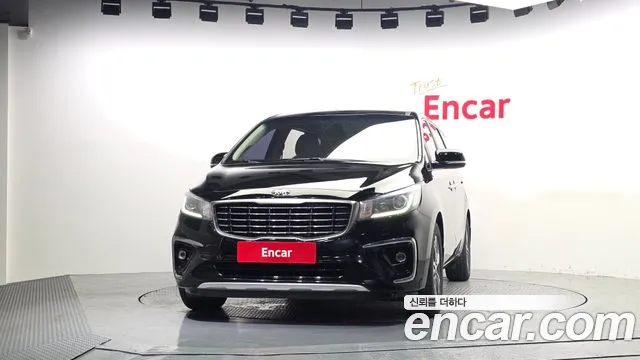 Kia Carnival 2019 thumb 11