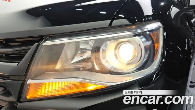 Chevrolet Colorado 2022 thumb 2
