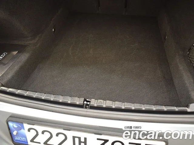 BMW 8 серии 2023 thumb 12