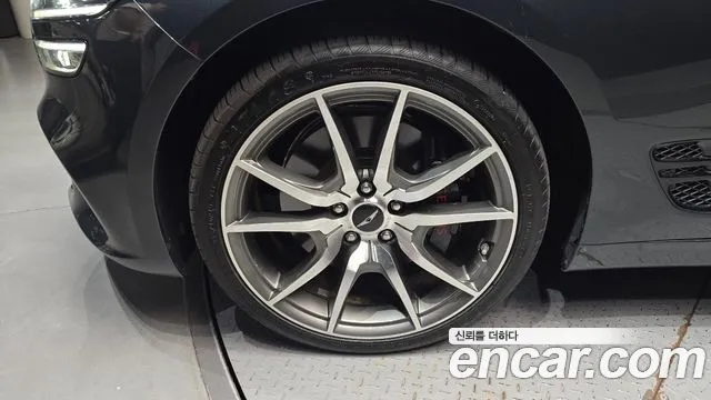 Genesis G70 2025 thumb 5