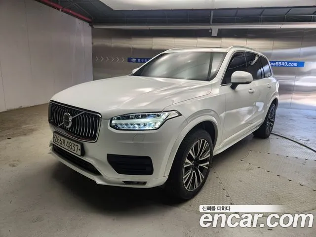 Volvo XC90 2019 thumb 9