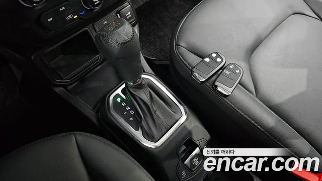 Jeep Renegade 2023 thumb 12